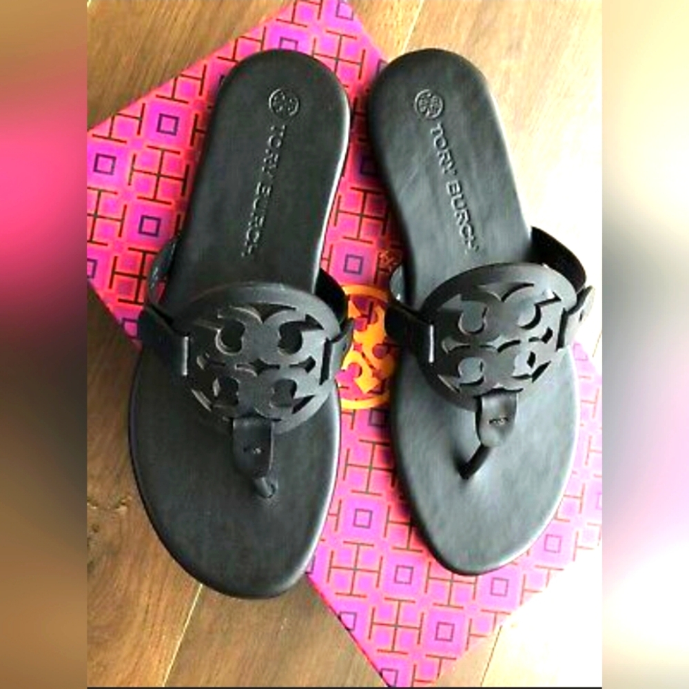 Tory Burch Designer Miller Soft Leather Sandals Thong Flip flops 10